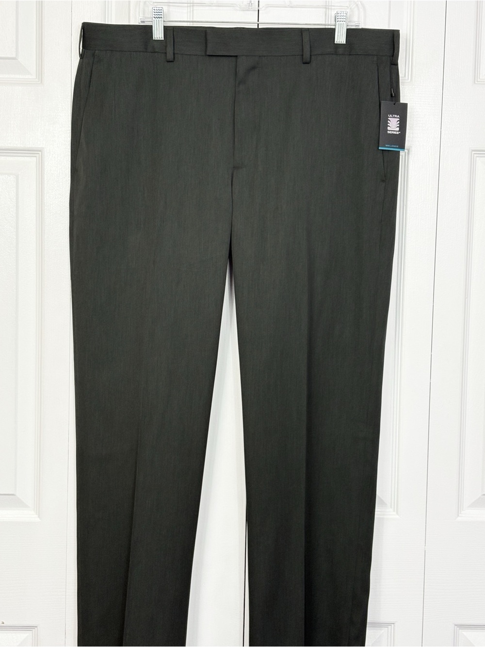 NWT Axist Ultra Series Charcoal Gray No Iron Straight Leg Trousers 38x32